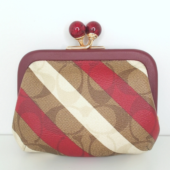 Coach Nora Kisslock Card Case - Picture 2 of 7